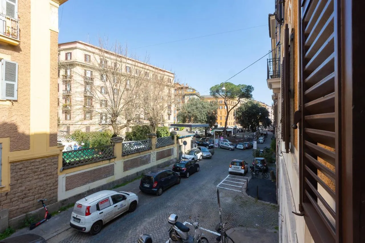 Borgo Terrace By Rental In Roma İtalya