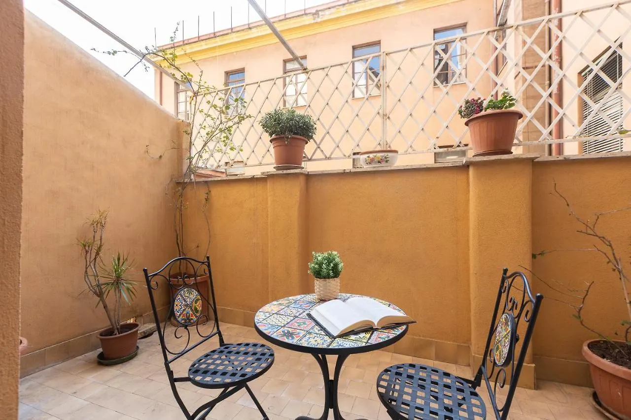 Daire Borgo Terrace By Rental In Roma